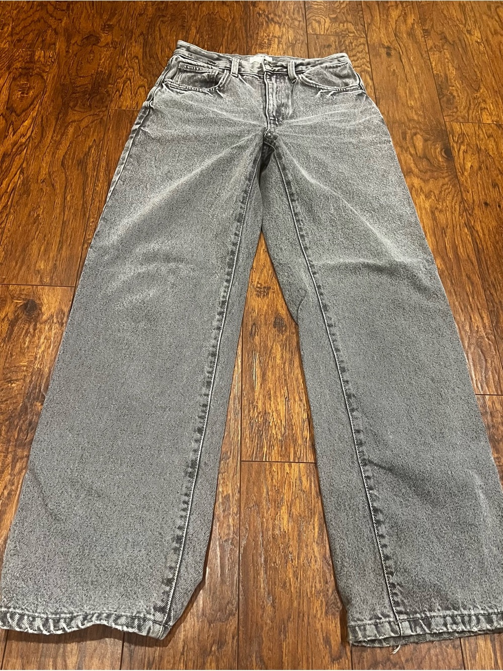 Cotton On Loose Straight Jeans Women’s SZ 26 Gray Denim Hi Rise
